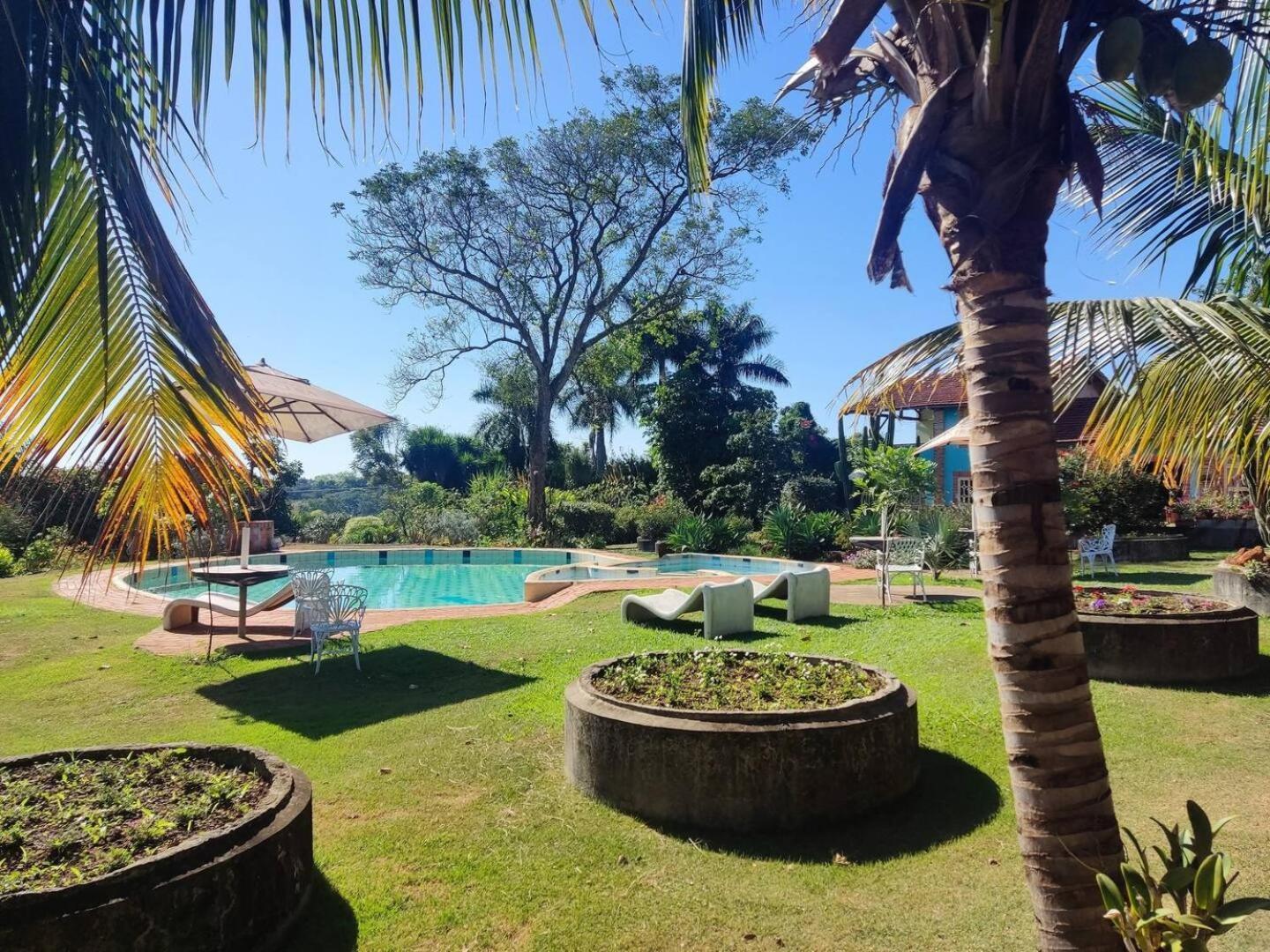Parque Paraiso Das Flores โอลัมบรา ภายนอก รูปภาพ